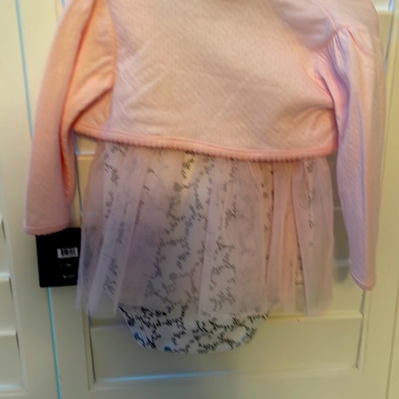 LAURA ASHLEY BABY PINK 3 piece ONSIE DRESS NEW - Picture 6 of 9